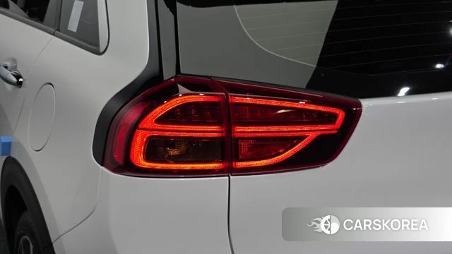 Kia The New Niro id 4604060 из Кореи 15