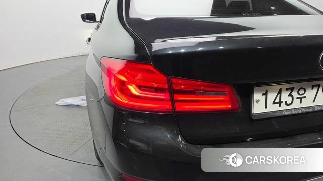 BMW 5 Series (G30) id 4429758 из Кореи 15