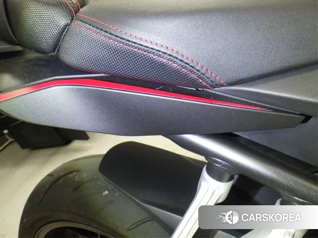 Honda CBR650R id 3947009 из Японии 15