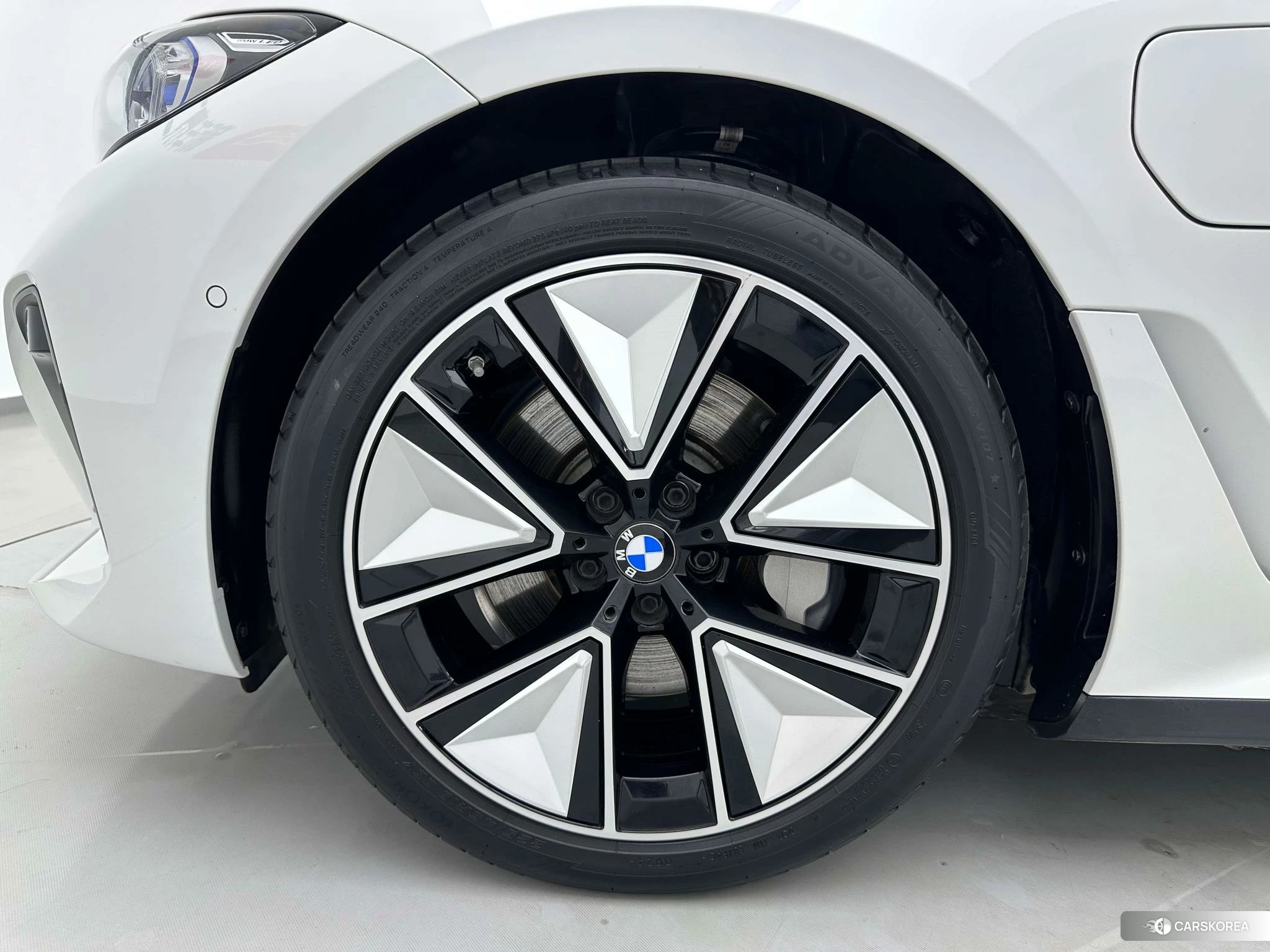 BMW i3 id 4407533 из Китая 15