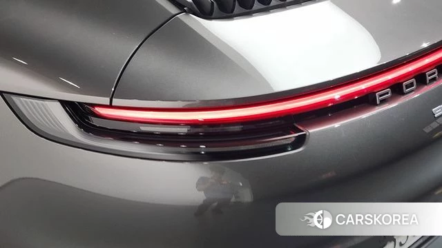 Porsche 911(992) id 4562697 из Кореи 15
