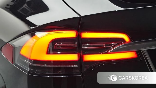 Tesla Model X id 4647106 из Кореи 15