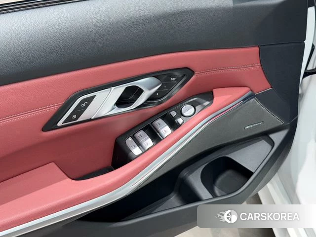 BMW 3 series id 4368368 из Китая 15