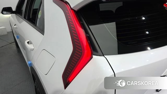 Kia Di Ol Nu Niro id 4592779 из Кореи 15
