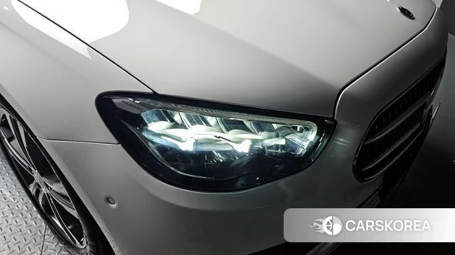 Mercedes-Benz E-Class W213 id 4308559 из Кореи 15