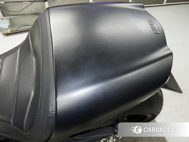 Ducati DIAVEL DARK id 3945825 из Японии 15