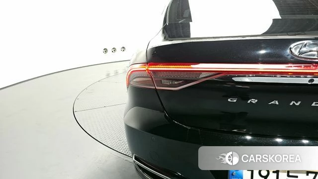 Hyundai The New Grandeur IG Hybrid id 4370780 из Кореи 15