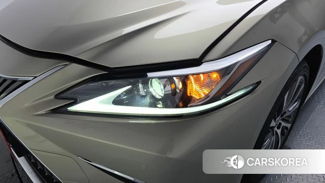 Lexus ES300h 7th generation id 4785466 из Кореи 15