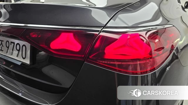 Mercedes-Benz E-Class W214 id 4773624 из Кореи 15