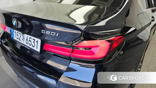 BMW 5 Series (G30) id 4202142 из Кореи 15