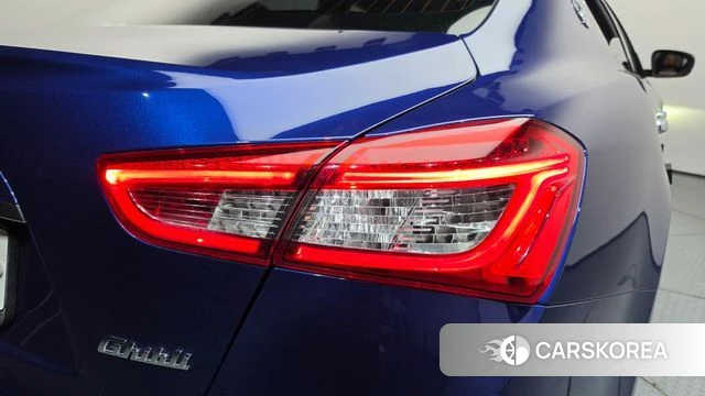 Maserati Ghibli id 4781116 из Кореи 15