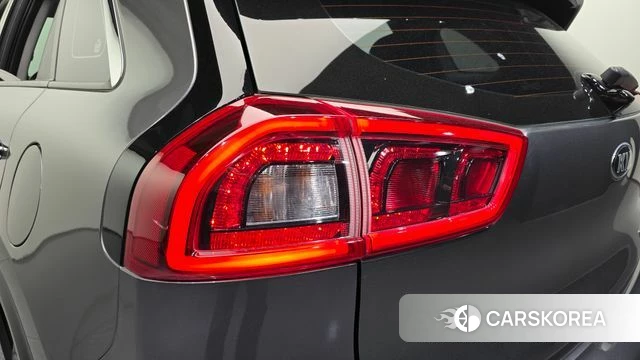 Kia Niro id 4502794 из Кореи 15