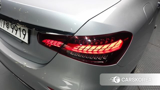 Mercedes-Benz E-Class W213 id 4309296 из Кореи 15