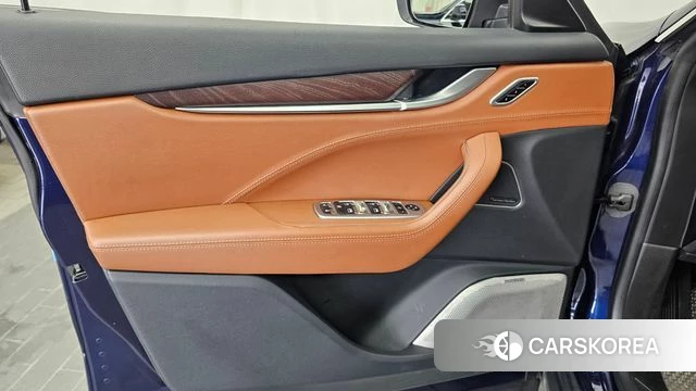 Maserati Levante id 4568243 из Кореи 15