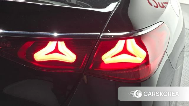 Mercedes-Benz E-Class W214 id 4612366 из Кореи 15
