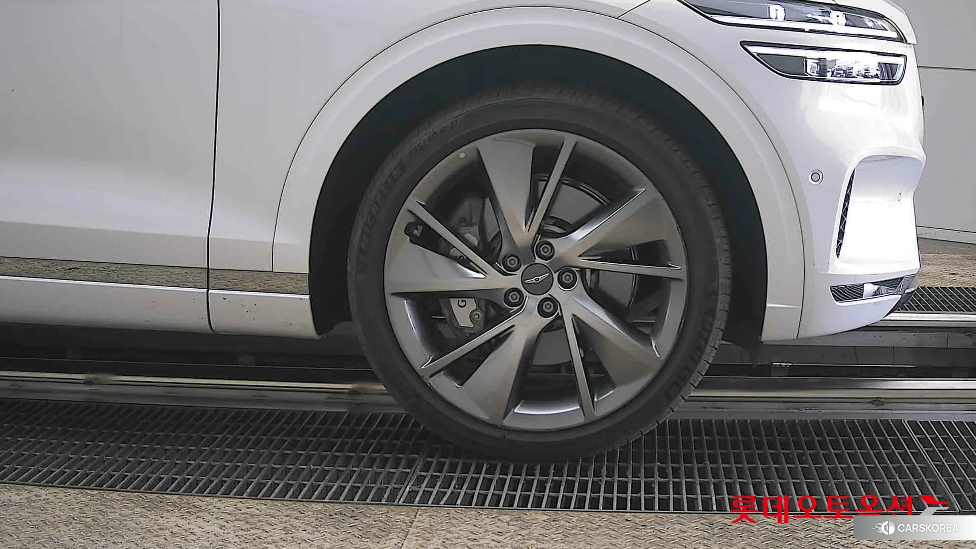 Hyundai GV70 id 3869348 из Кореи 15