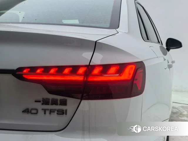 Audi A4L id 4277321 из Китая 15