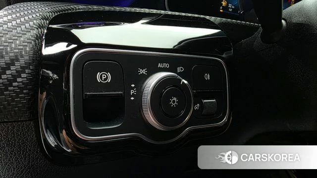 Mercedes-Benz A-Class W177 id 4769946 из Кореи 15