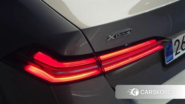 BMW 5 Series (G60) id 4635064 из Кореи 15
