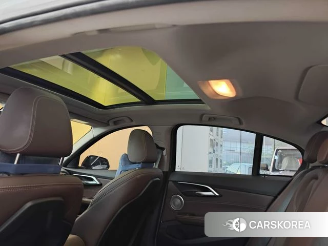BMW 1 series id 4359428 из Китая 15