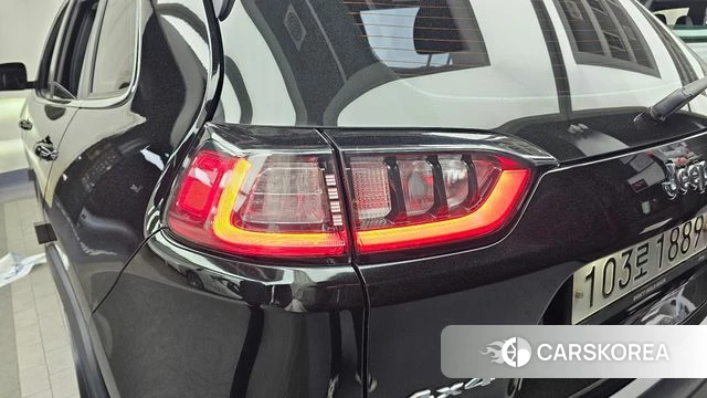 Jeep Cherokee (KL) id 4232835 из Кореи 15