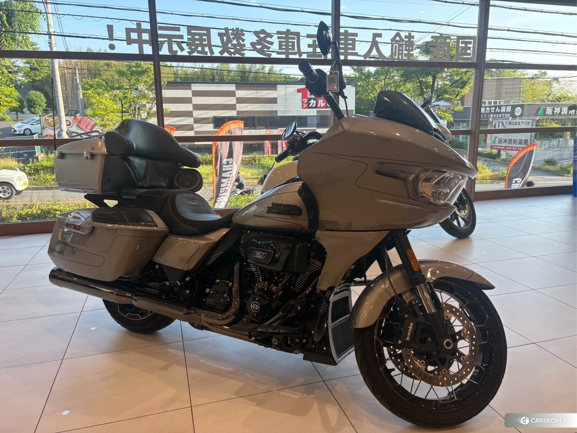 Проданный Harley-Davidson Road Glide FLTRXSE1800 CVO id 4379968 из Японии, фото 15