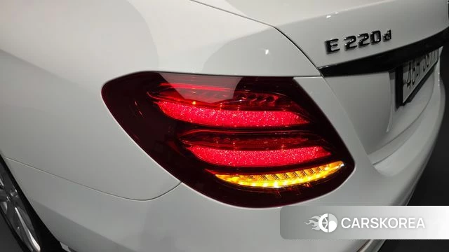 Mercedes-Benz E-Class W213 id 4465265 из Кореи 15