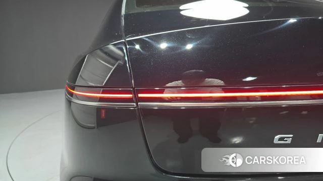 Hyundai Grandeur (GN7) id 4480969 из Кореи 15