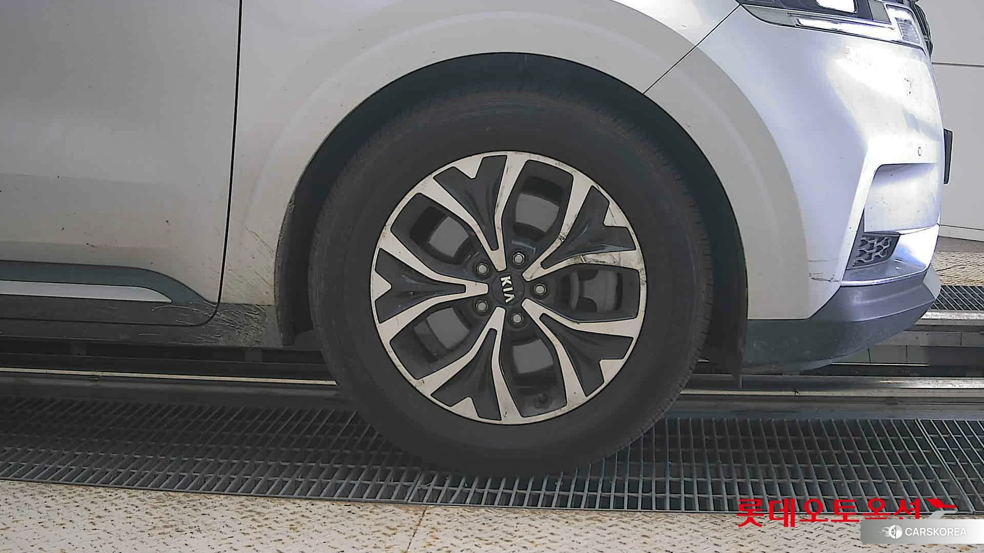 Kia Carnival id 4909317 из Кореи 15