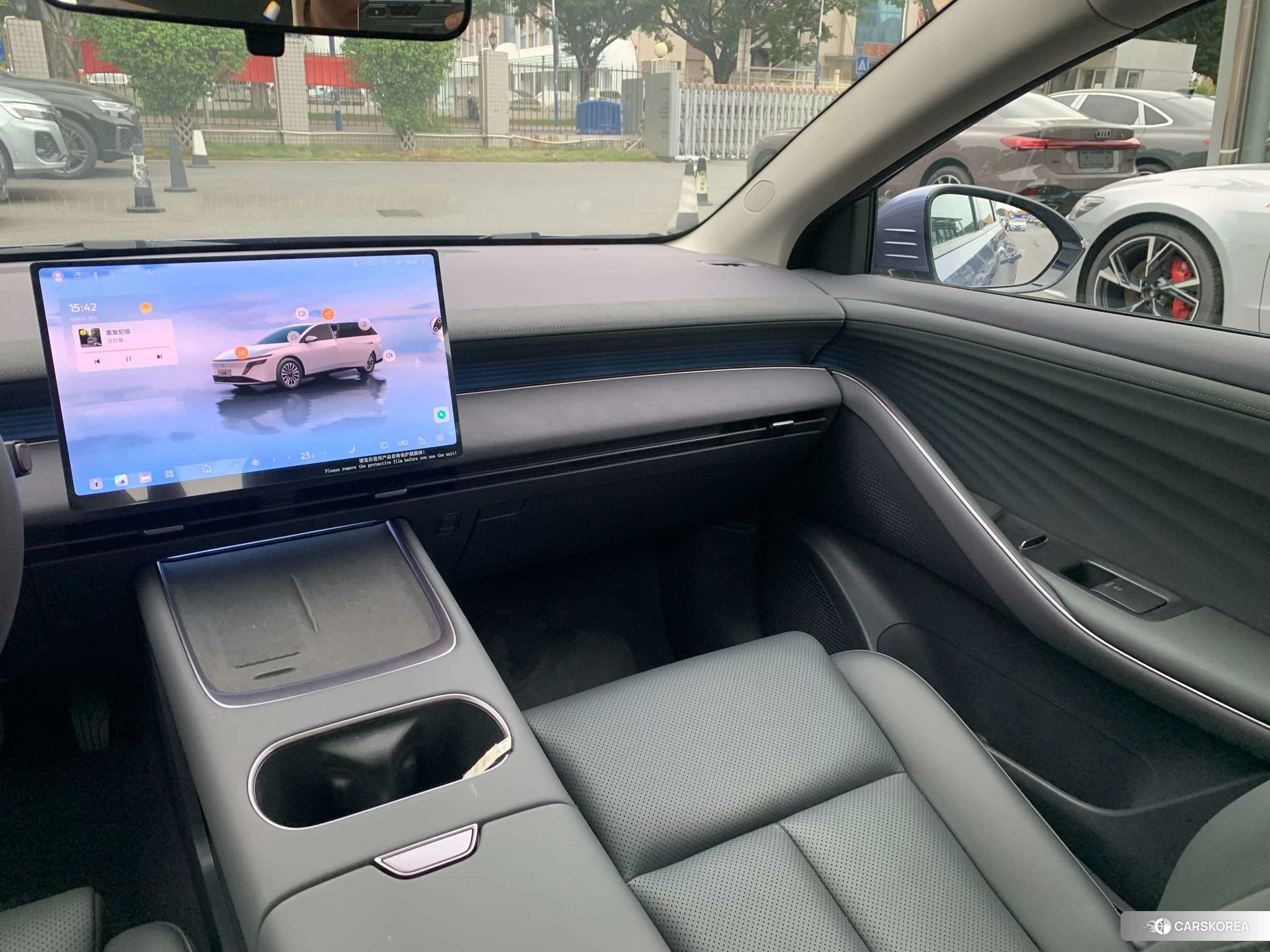 Nissan N6 id 4452692 из Китая 15
