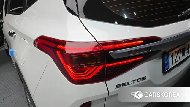 Kia Seltos id 4356170 из Кореи 15