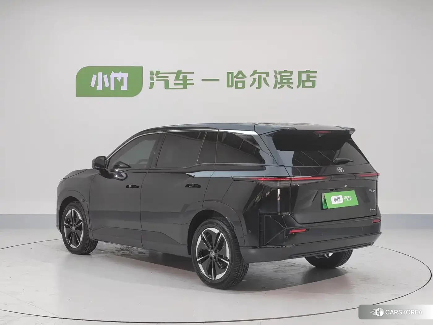 Toyota Platinum Wisdom 3X id 4601831 из Китая 15