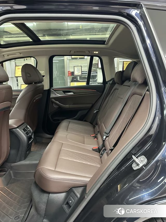 BMW X3 id 4307378 из Китая 15