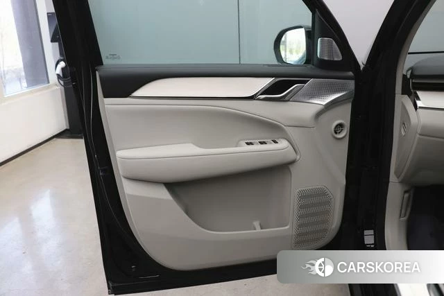 Volvo EM90 id 3920179 из Китая 15