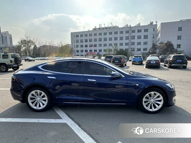 Tesla Model S id 4208250 из Китая 15