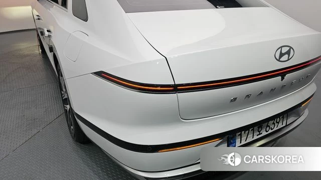 Hyundai Grandeur Hybrid (GN7) id 4408419 из Кореи 15