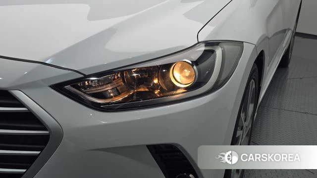 Hyundai Avante AD id 4907688 из Кореи 15
