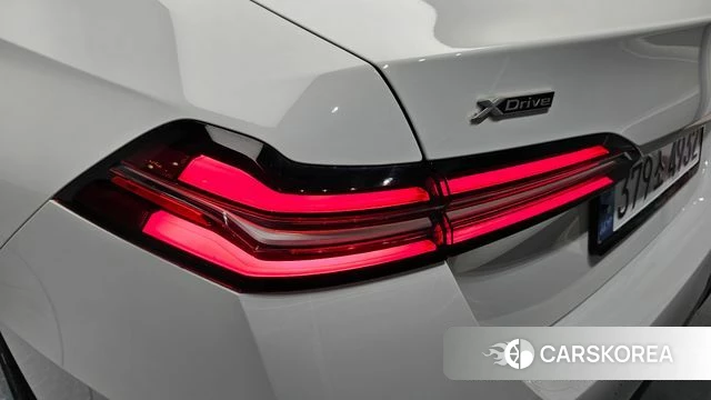 BMW 5 Series (G60) id 4329525 из Кореи 15