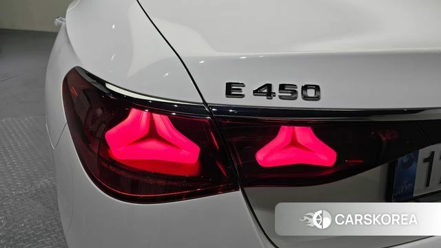Mercedes-Benz E-Class W214 id 4493471 из Кореи 15