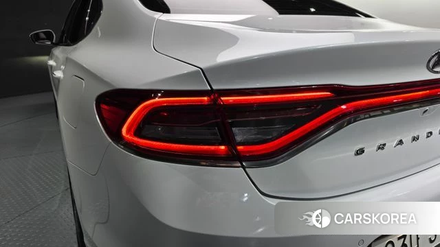 Hyundai Grandeur IG id 4424874 из Кореи 15