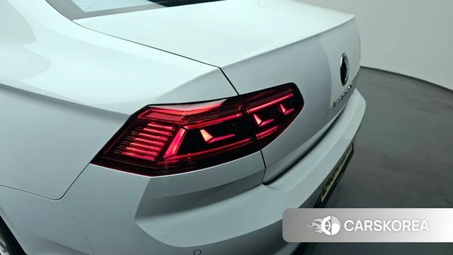 Volkswagen Passat GT (B8) id 4231164 из Кореи 15