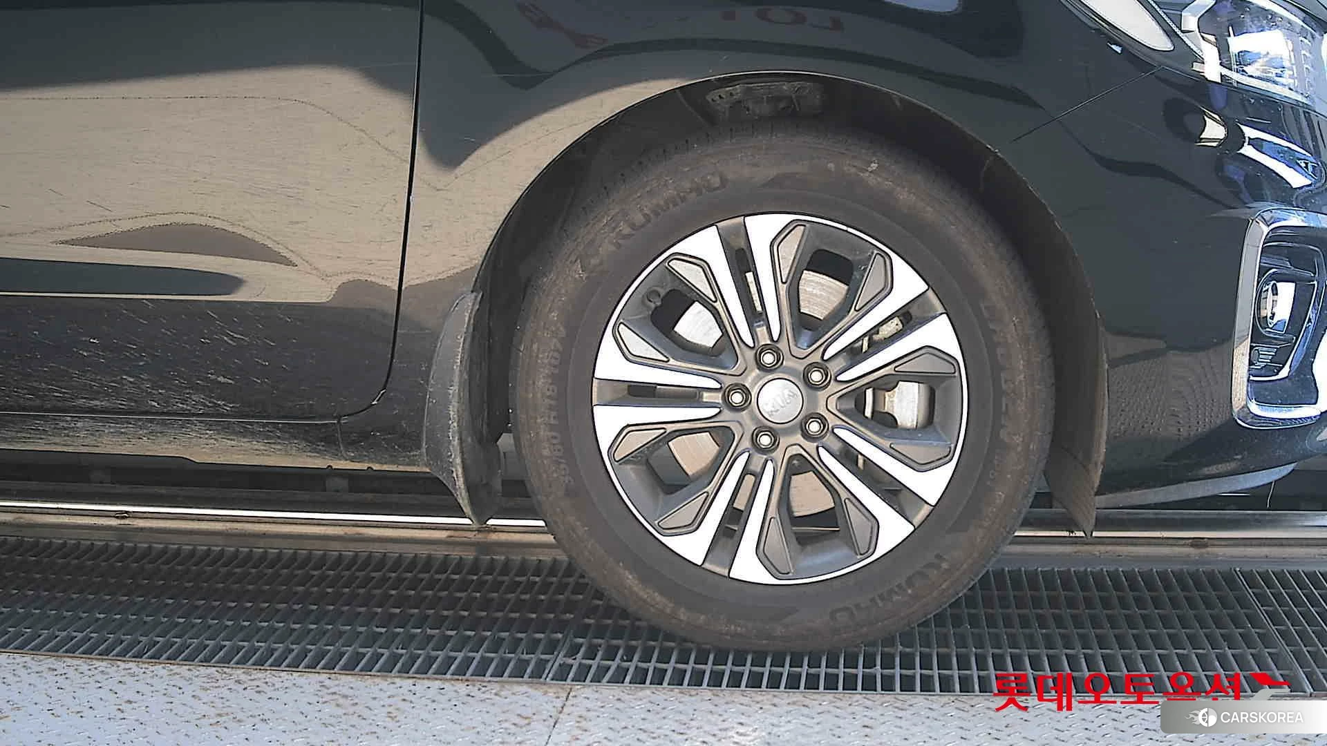 Kia Carnival id 4674183 из Кореи 15