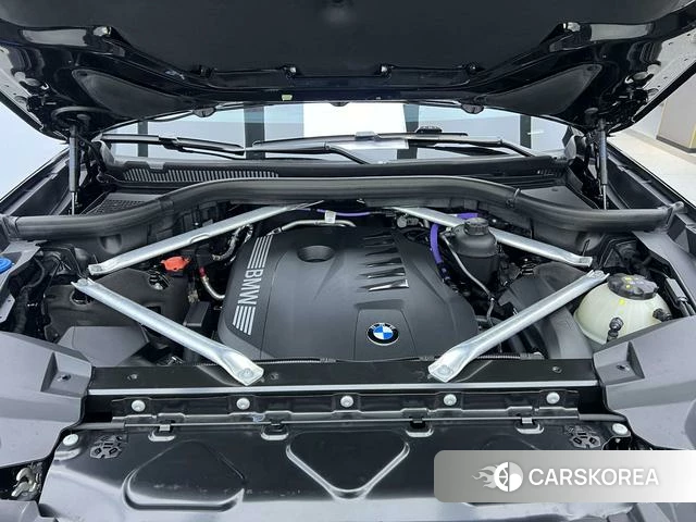 BMW X7 id 4218702 из Китая 15
