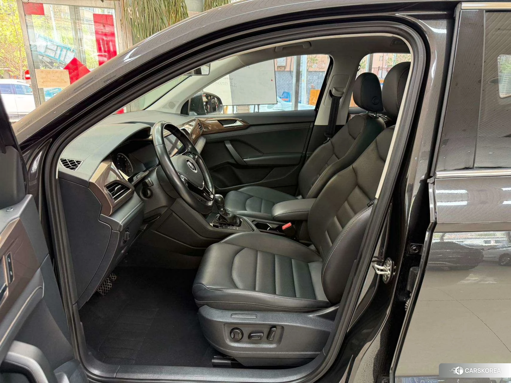 Volkswagen Tuyue id 4405994 из Китая 15