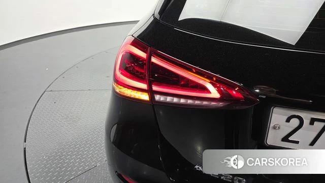 Mercedes-Benz A-Class W177 id 4785334 из Кореи 15