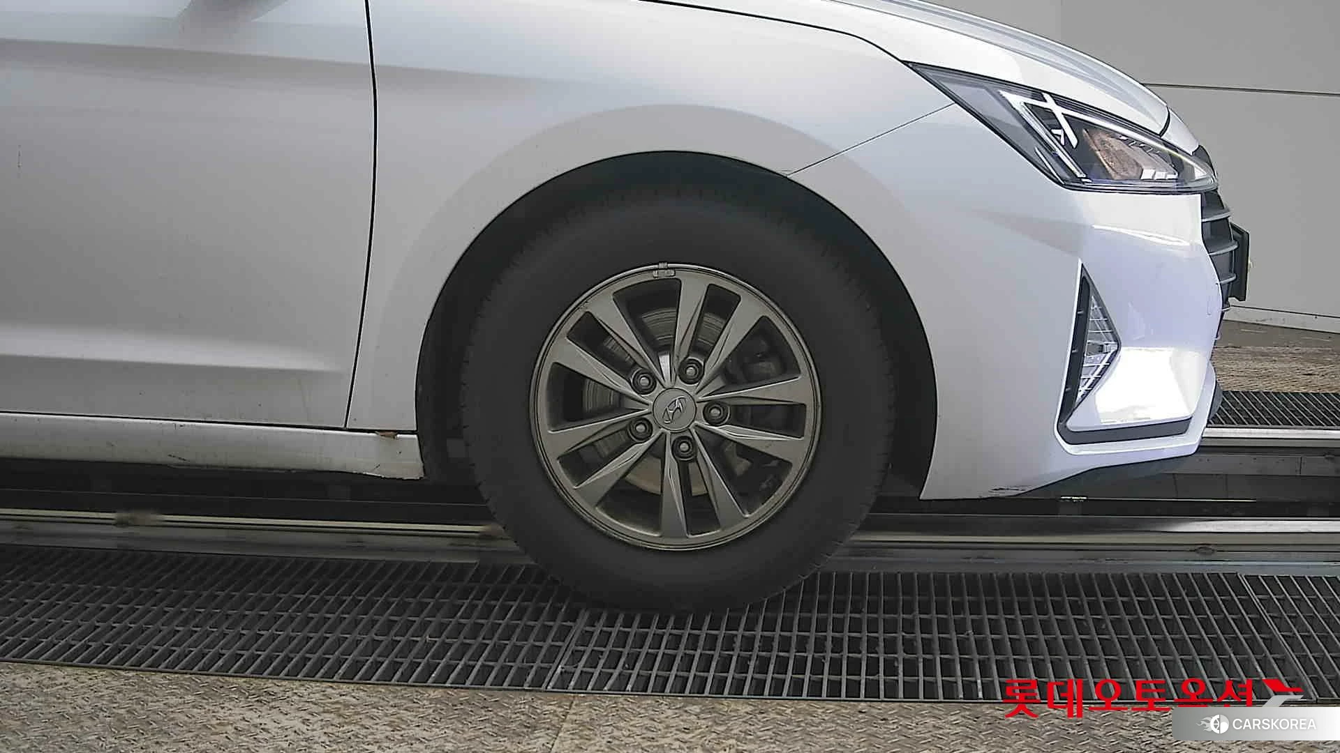 Hyundai Avante id 3869286 из Кореи 15