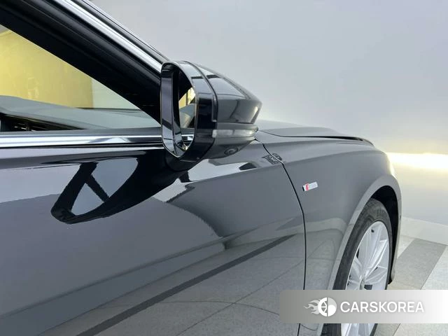 Audi A6L id 4335778 из Китая 15
