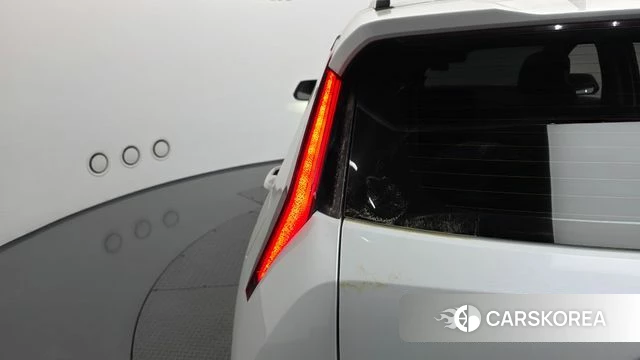 Kia Di Ol Nu Niro id 4281060 из Кореи 15
