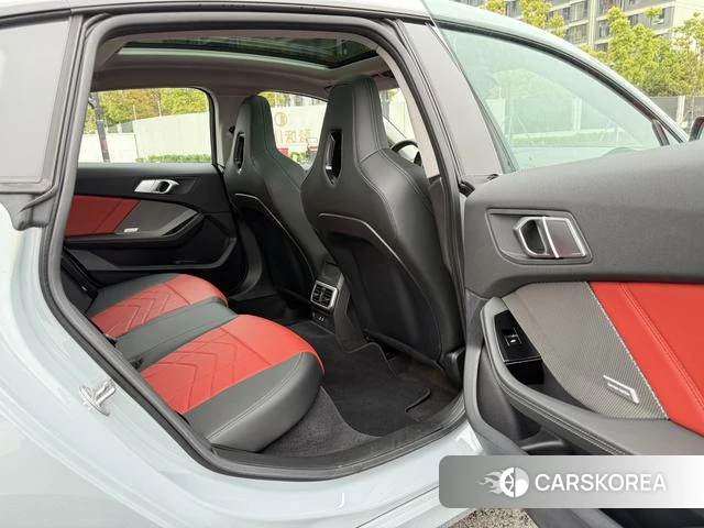 BMW 2 series id 4259171 из Китая 15