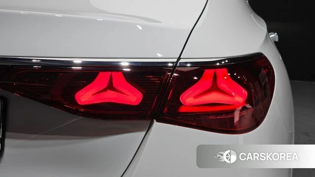 Mercedes-Benz E-Class W214 id 4432280 из Кореи 15